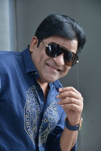 Ali interview Photos( F3 Movie )